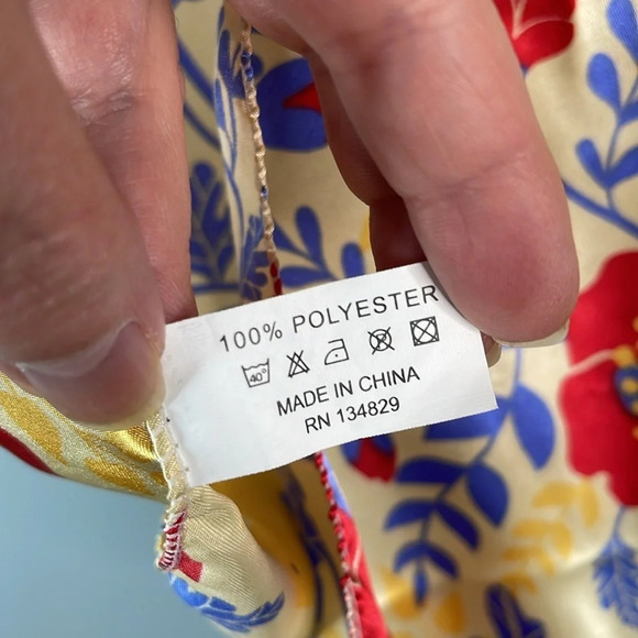 BRIGHT Floral Yellow Chickadee Satin Rectangular Scarf Red Poppies Blue Leaf - Picture 5 of 6